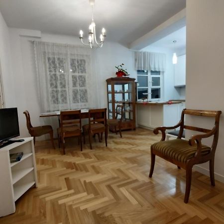Apartament Przy Starym Miescie Apartment วอร์ซอ ภายนอก รูปภาพ