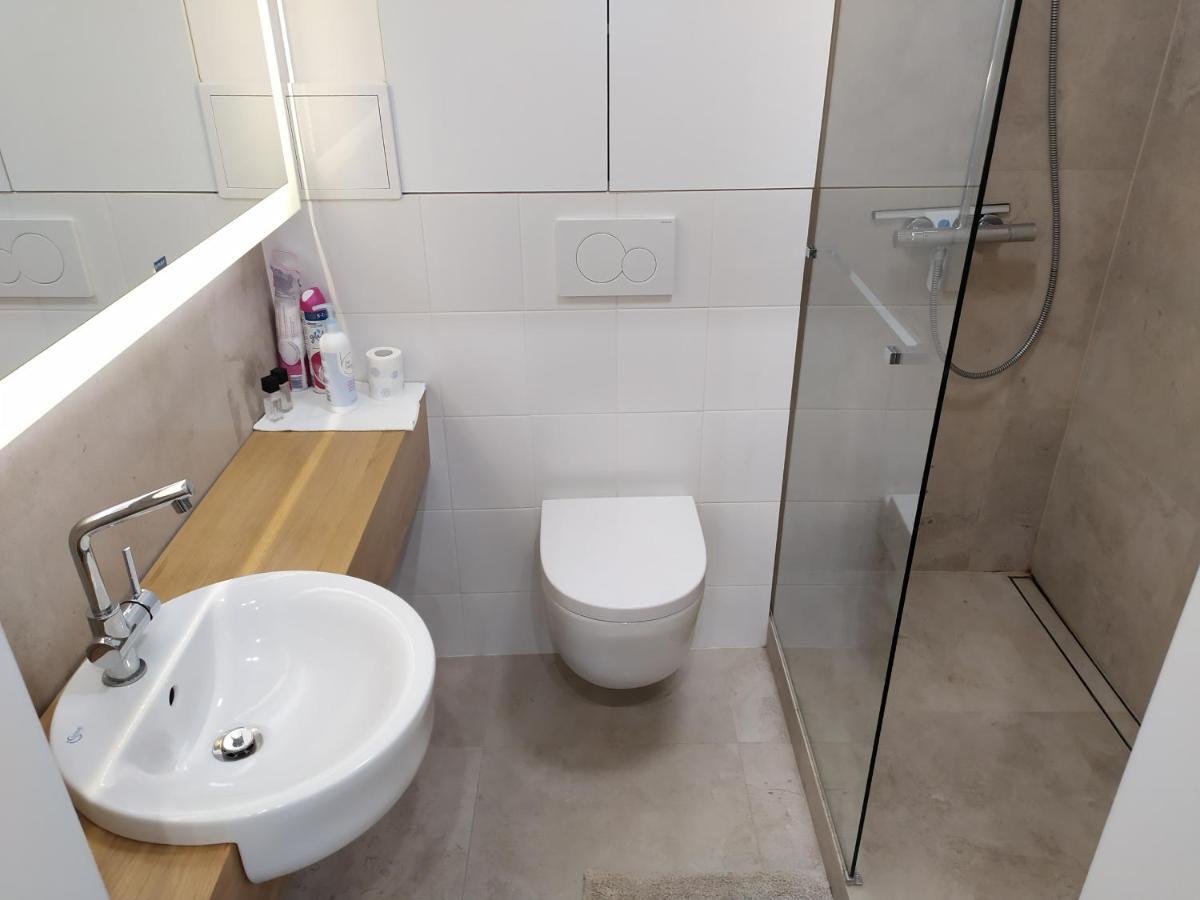 Apartament Przy Starym Miescie Apartment วอร์ซอ ภายนอก รูปภาพ